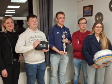 Mit Vollgas beim Carrera-Rennen der IG Metall Betriebe