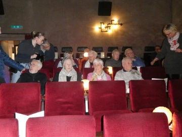 Wir laden euch ins Kino ein